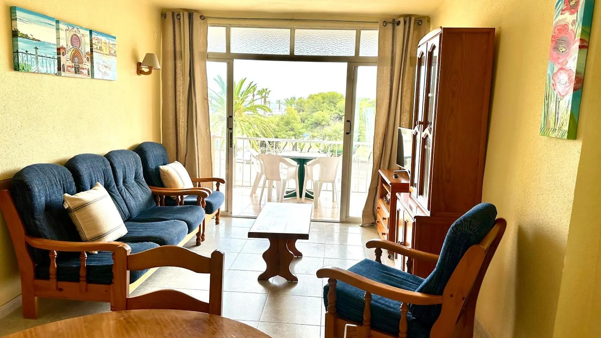 Apartment Sun And Beach Lovers 323, Building Dms-2 La Pineda